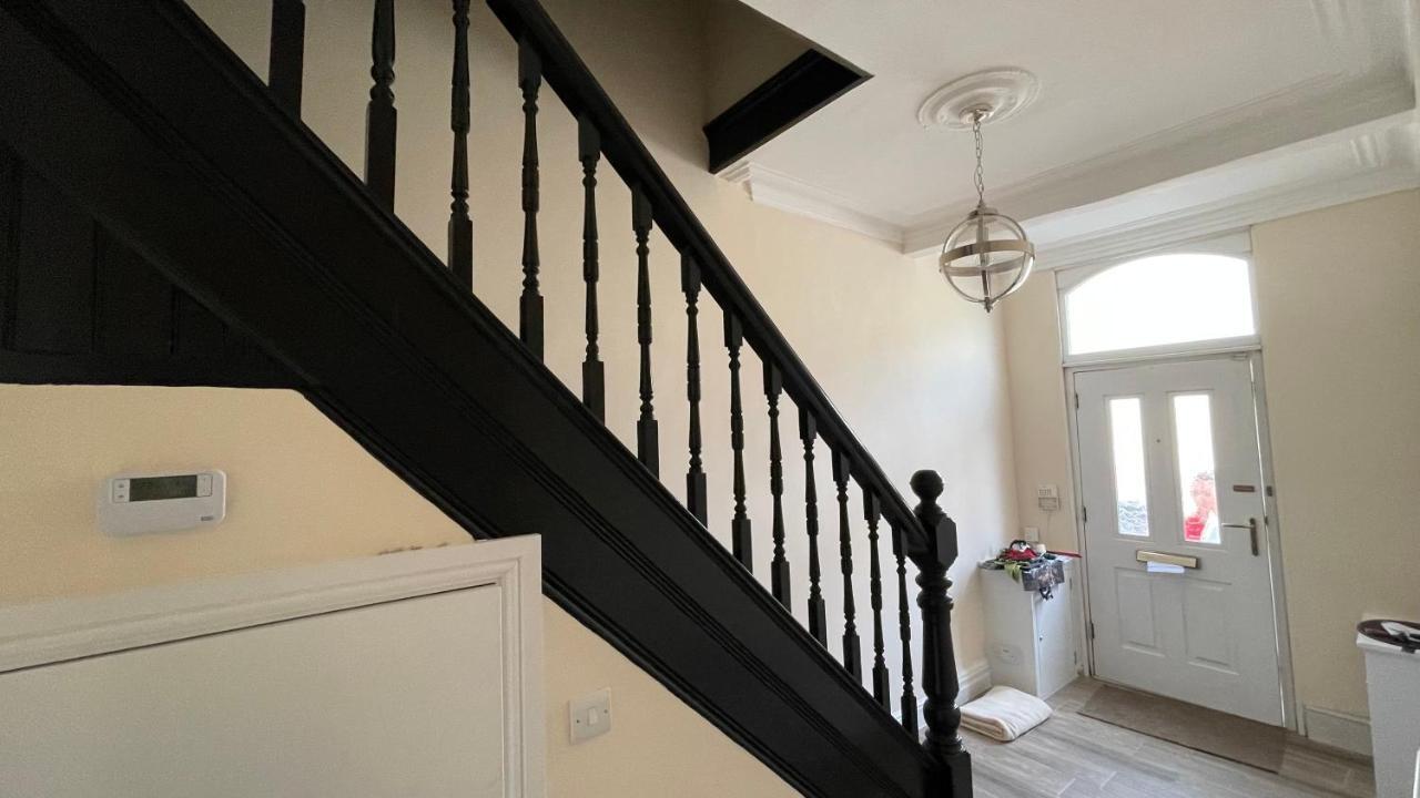 Anfield Place To Stay Liverpool Eksteriør billede