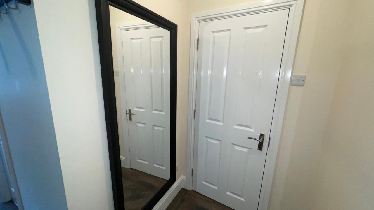 Anfield Place To Stay Liverpool Eksteriør billede